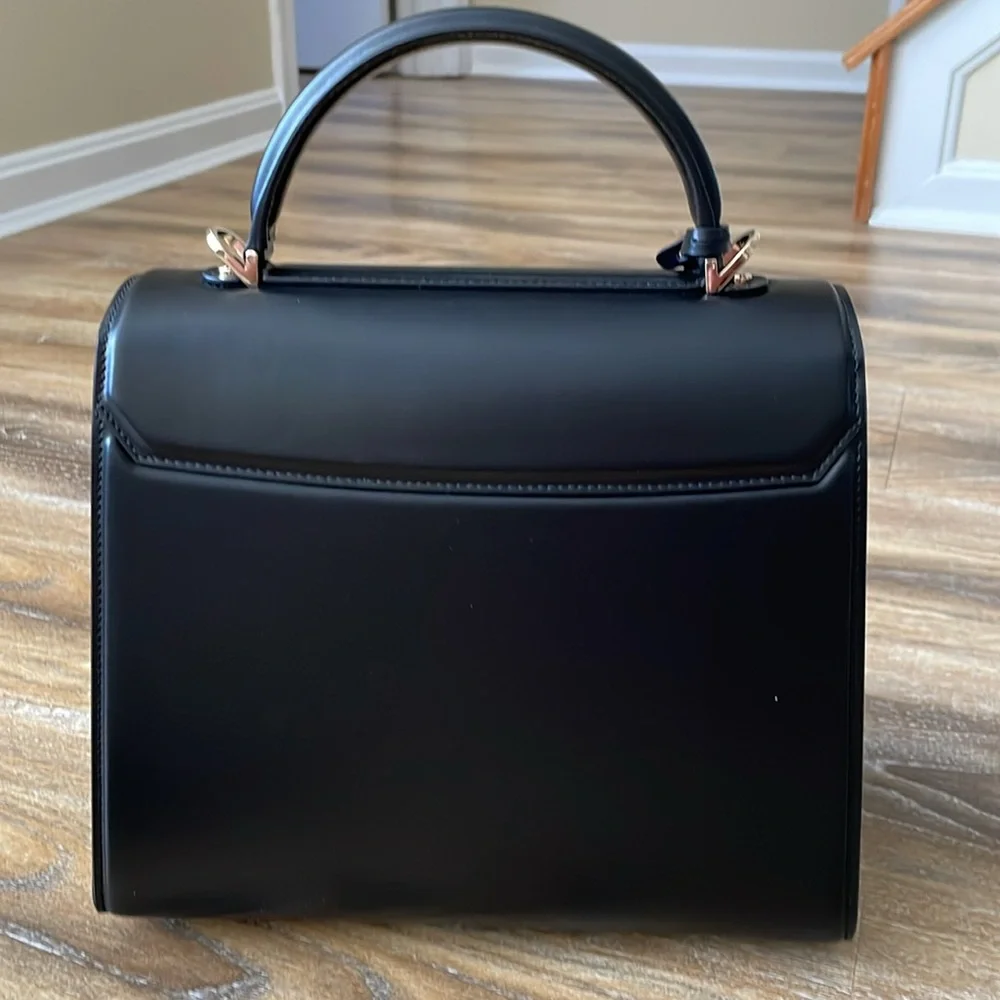 Salvatore Ferragamo Boxyz 2Way Gancini Bag Large Size - Picture 9 of 16
